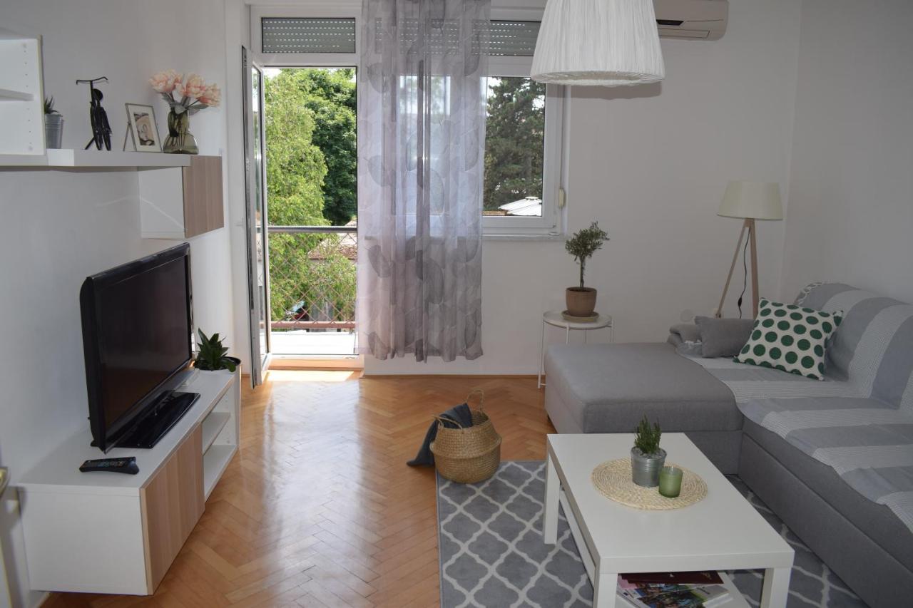 Apartman Bel Varazdin Bagian luar foto